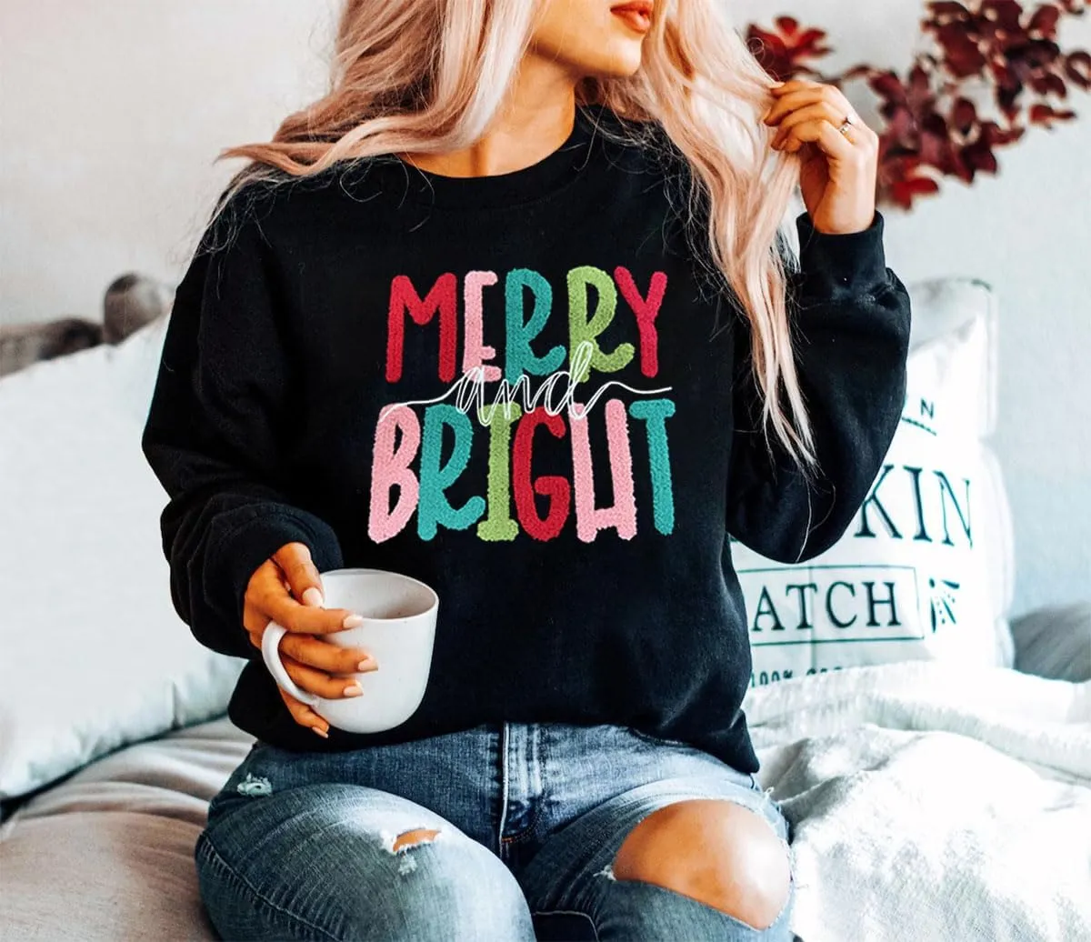 Merry Christmas Sweatshirts Women Merry And Bright Christmas Pullover Top Chenille Patch Letter Printed Xmas Gifts Top